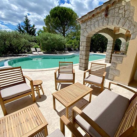 Maison Pour 12P, Piscine A Debordement Chauffee D'Avril A Octobre Inclus 吕奥姆 外观 照片
