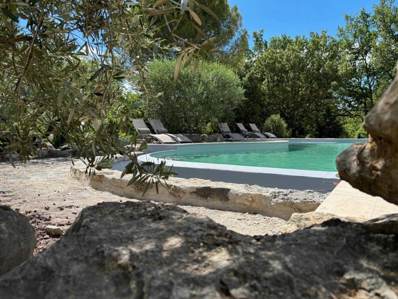 Maison Pour 12P, Piscine A Debordement Chauffee D'Avril A Octobre Inclus 吕奥姆 外观 照片